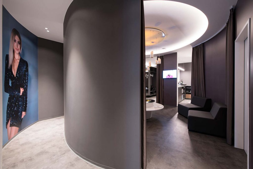 Cosmetics 62 | Projekte SISSIBAY architects, Innsbruck Cosmetics 62 | Projekte SISSIBAY architects, Innsbruck